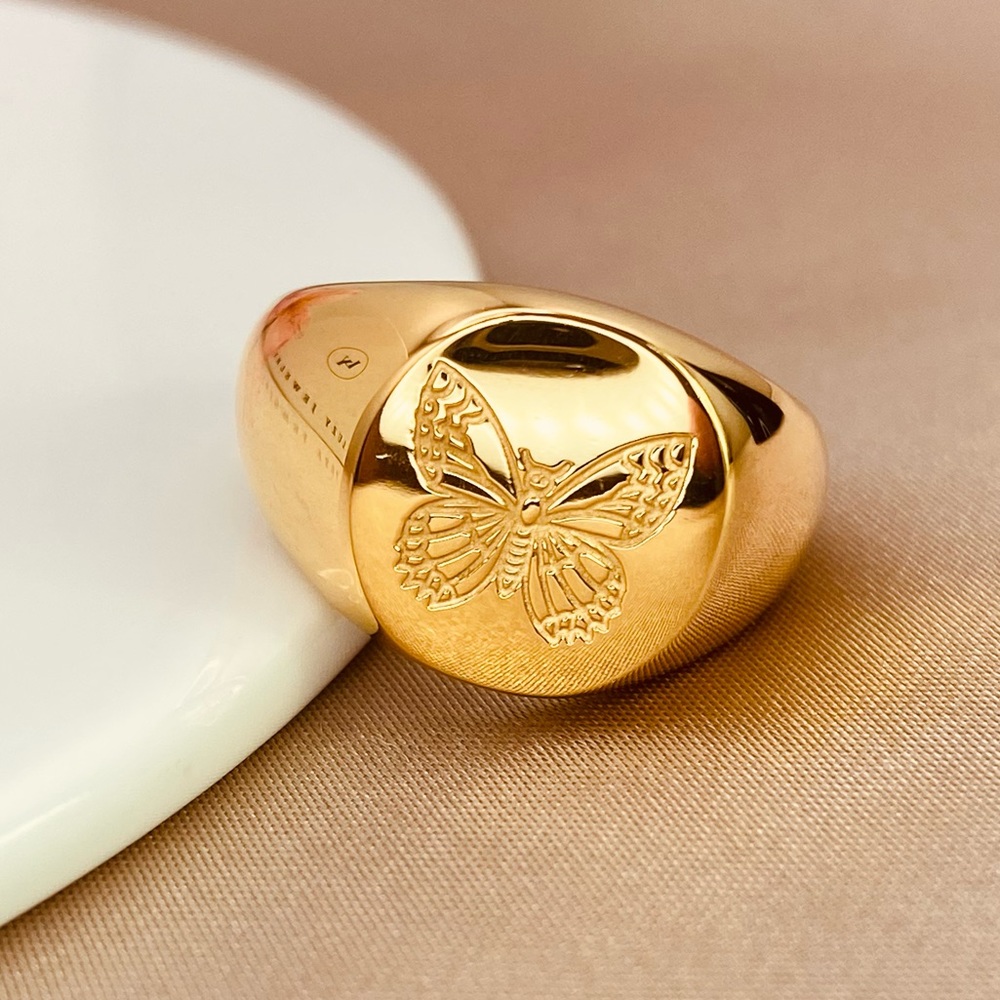Minimalist Engraved Butterfly Round Flat Design Ring in Gold